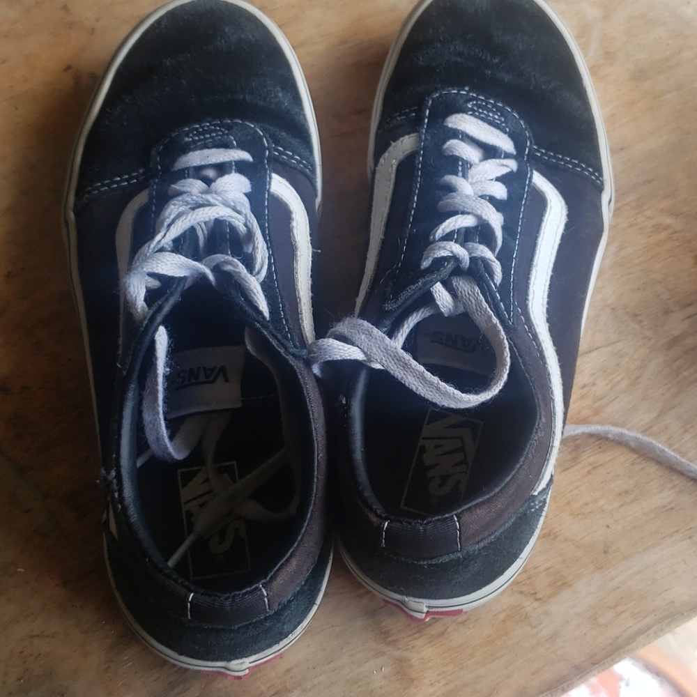 VANS - Picture 5 of 5